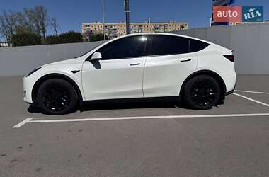 Внедорожник / Кроссовер Tesla Model Y 2021 в Полтаве