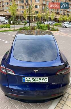 Позашляховик / Кросовер Tesla Model Y 2022 в 