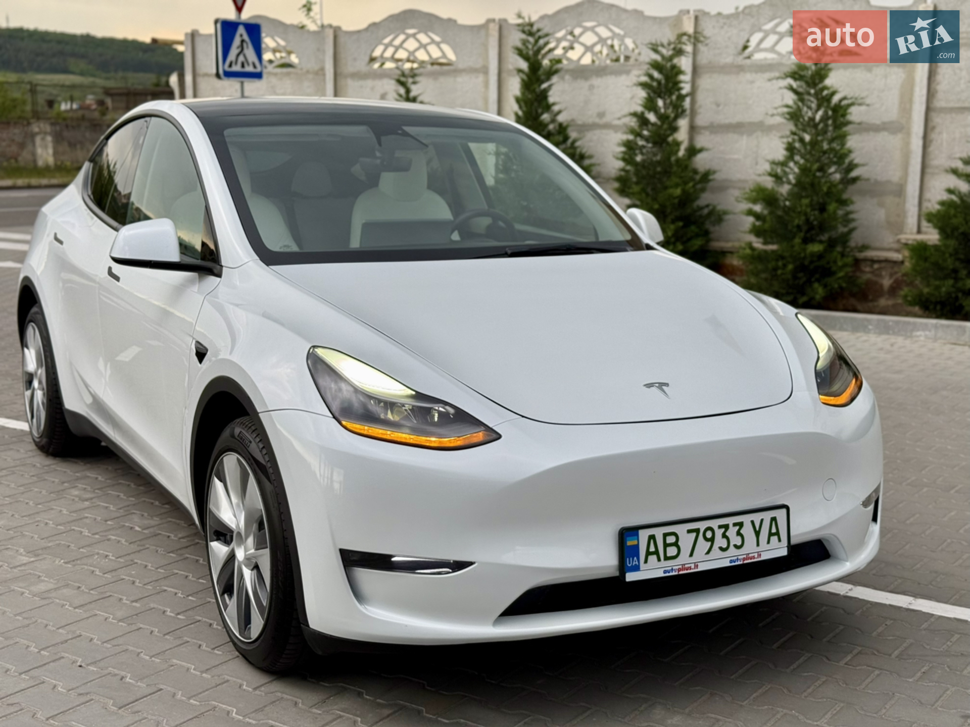 2023 Tesla Model Y - мініатюра 29