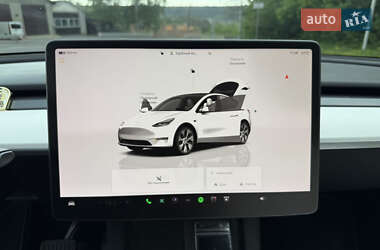 Внедорожник / Кроссовер Tesla Model Y 2023 в 