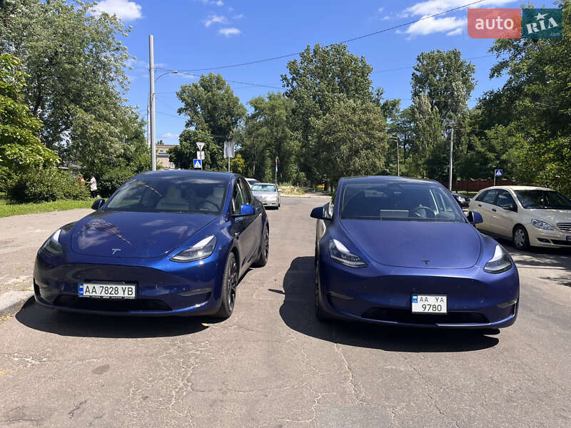 Внедорожник / Кроссовер Tesla Model Y 2022 в Киеве