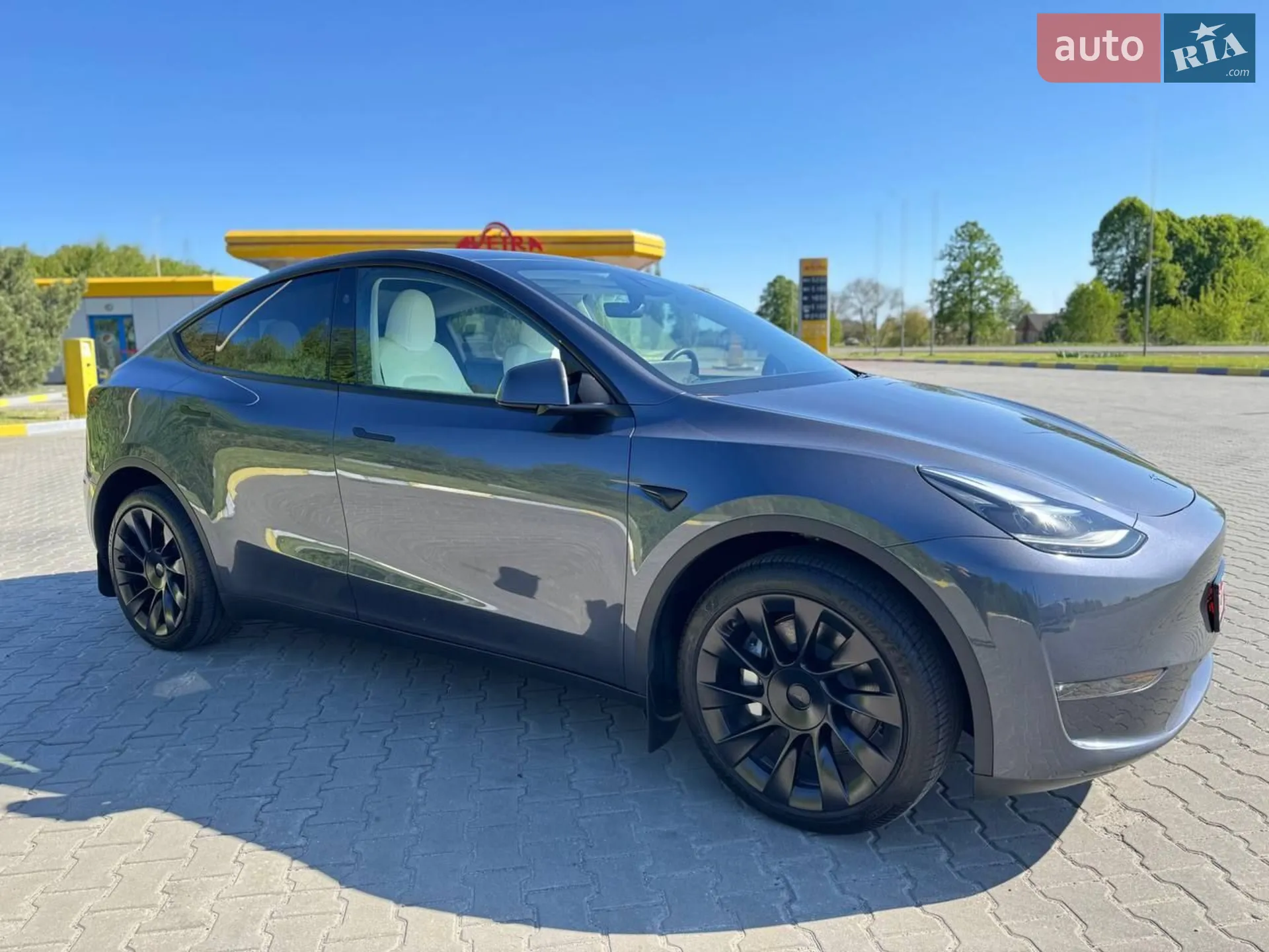 2023 Tesla Model Y - мініатюра 5