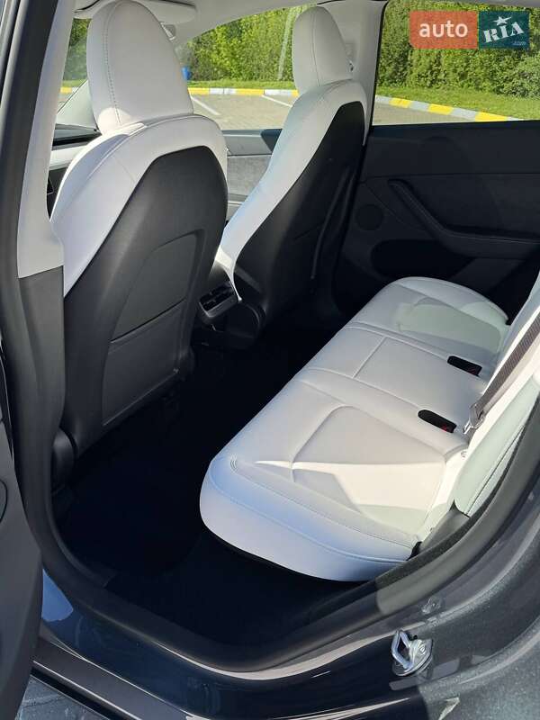 Позашляховик / Кросовер Tesla Model Y 2023 в Ковелі