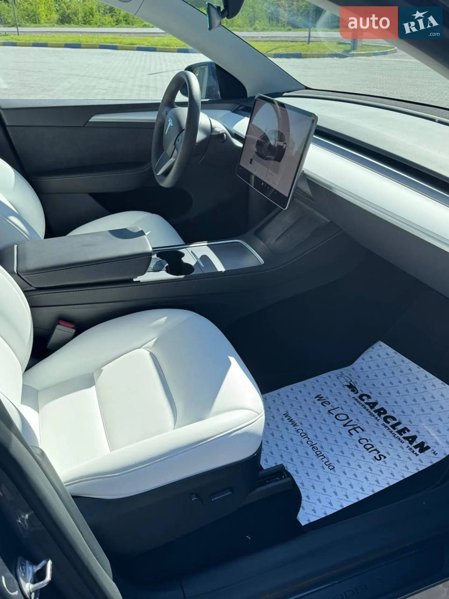 2023 Tesla Model Y - мініатюра 13