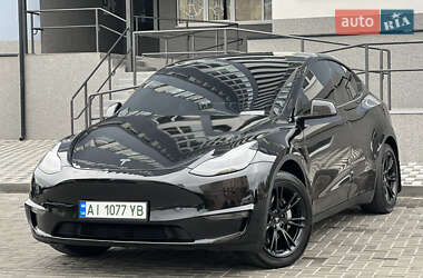 Внедорожник / Кроссовер Tesla Model Y 2021 в 