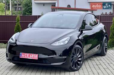 Позашляховик / Кросовер Tesla Model Y 2022 в 