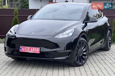 Позашляховик / Кросовер Tesla Model Y 2022 в 