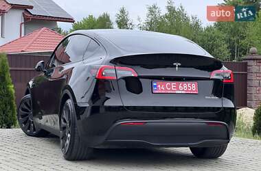 Позашляховик / Кросовер Tesla Model Y 2022 в 