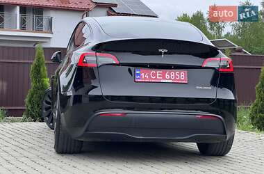Позашляховик / Кросовер Tesla Model Y 2022 в 