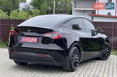 Позашляховик / Кросовер Tesla Model Y 2022 в 
