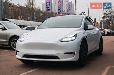 Позашляховик / Кросовер Tesla Model Y 2022 в 
