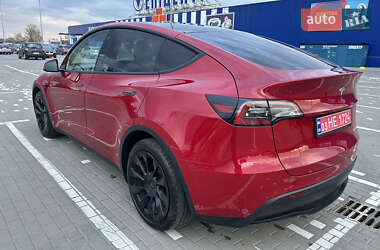Внедорожник / Кроссовер Tesla Model Y 2021 в 