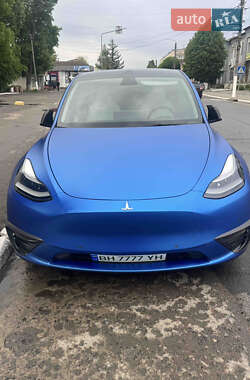 Внедорожник / Кроссовер Tesla Model Y 2021 в 