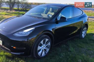 Внедорожник / Кроссовер Tesla Model Y 2023 в 