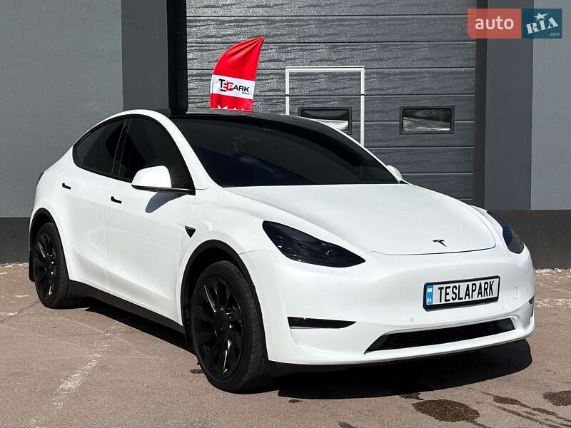 Позашляховик / Кросовер Tesla Model Y 2021 в Києві