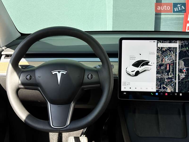 Позашляховик / Кросовер Tesla Model Y 2021 в Києві