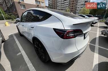 Внедорожник / Кроссовер Tesla Model Y 2021 в 