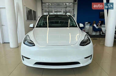 Внедорожник / Кроссовер Tesla Model Y 2021 в 