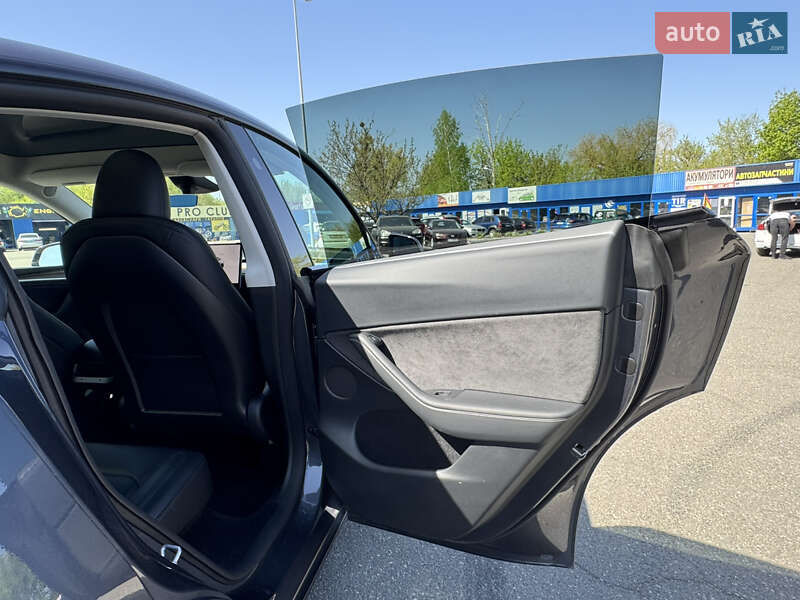 Внедорожник / Кроссовер Tesla Model Y 2023 в Киеве фото 43 Внедорожник / Кроссовер Tesla Model Y 2023 в Киеве