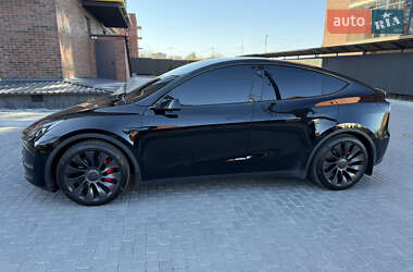Внедорожник / Кроссовер Tesla Model Y 2021 в 