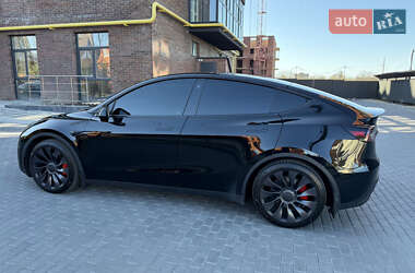 Внедорожник / Кроссовер Tesla Model Y 2021 в 