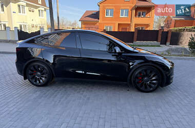 Внедорожник / Кроссовер Tesla Model Y 2021 в 