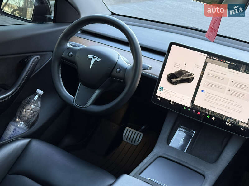 Внедорожник / Кроссовер Tesla Model Y 2021 в Полтаве