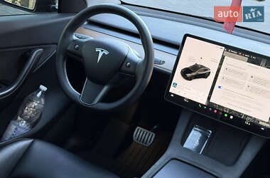 Внедорожник / Кроссовер Tesla Model Y 2021 в 