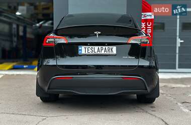 Позашляховик / Кросовер Tesla Model Y 2021 в 