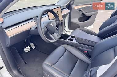Позашляховик / Кросовер Tesla Model Y 2022 в 