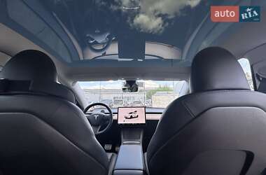 Позашляховик / Кросовер Tesla Model Y 2022 в 