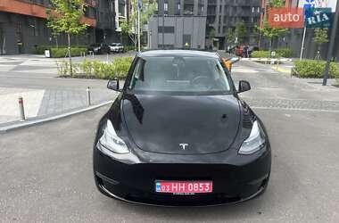 Позашляховик / Кросовер Tesla Model Y 2023 в 