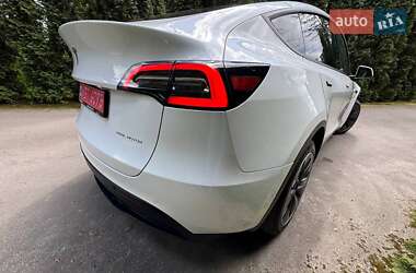 Внедорожник / Кроссовер Tesla Model Y 2022 в 