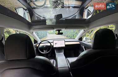 Внедорожник / Кроссовер Tesla Model Y 2022 в 