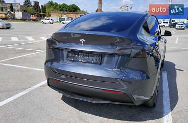 Внедорожник / Кроссовер Tesla Model Y 2024 в 