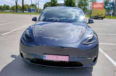Внедорожник / Кроссовер Tesla Model Y 2024 в 