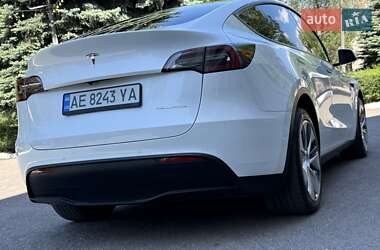 Внедорожник / Кроссовер Tesla Model Y 2021 в 