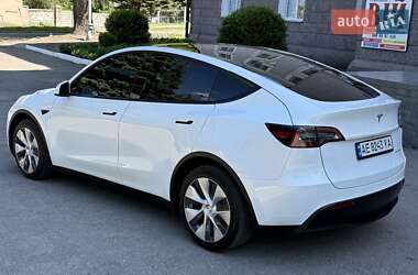 Внедорожник / Кроссовер Tesla Model Y 2021 в 