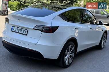 Внедорожник / Кроссовер Tesla Model Y 2021 в 