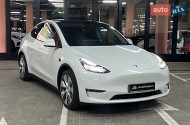 Позашляховик / Кросовер Tesla Model Y 2023 в Києві