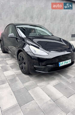 Позашляховик / Кросовер Tesla Model Y 2022 в 