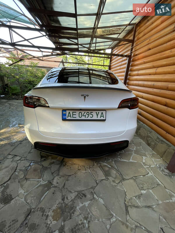 Внедорожник / Кроссовер Tesla Model Y 2021 в Днепре