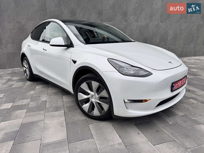 Внедорожник / Кроссовер Tesla Model Y 2023 в 