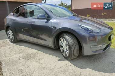 Позашляховик / Кросовер Tesla Model Y 2023 в 