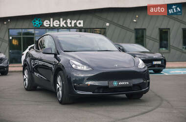 Внедорожник / Кроссовер Tesla Model Y 2024 в Львове