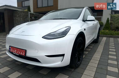 Внедорожник / Кроссовер Tesla Model Y 2023 в 
