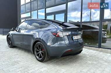 Внедорожник / Кроссовер Tesla Model Y 2022 в 