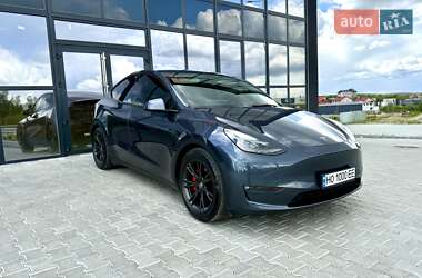 Внедорожник / Кроссовер Tesla Model Y 2022 в 