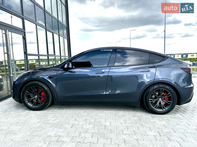 Позашляховик / Кросовер Tesla Model Y 2022 в Тернополі