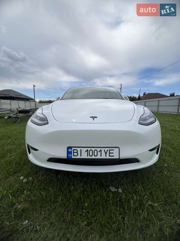 Внедорожник / Кроссовер Tesla Model Y 2022 в Полтаве